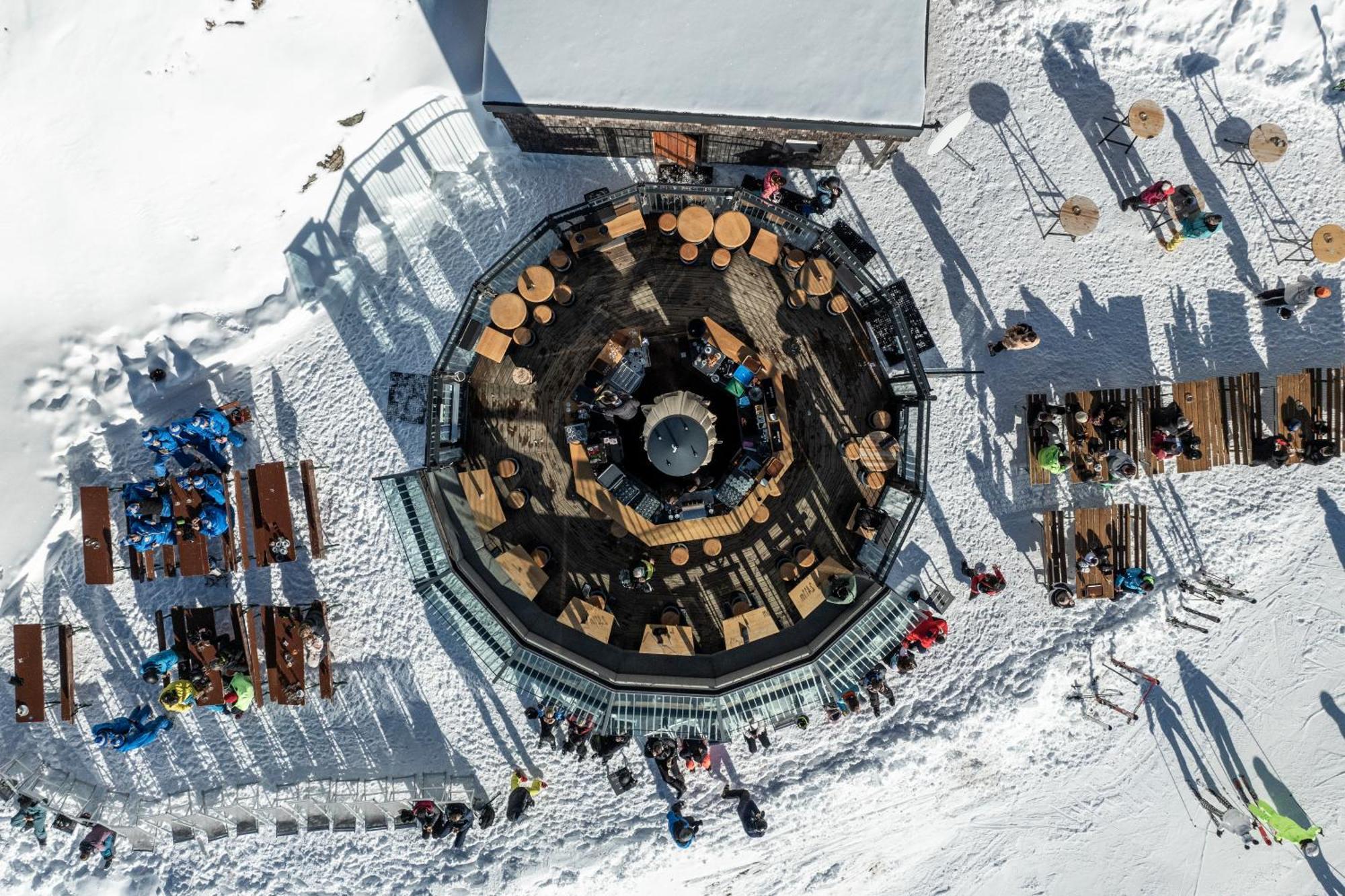 Austria Alpinhotel Ski In Ski Out An Der Edelweissbahn Обертауерн Екстериор снимка